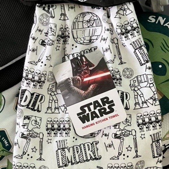STAR WARS Darth Vader HANGING KITCHEN TOWEL NEW - Picture 2 of 3
